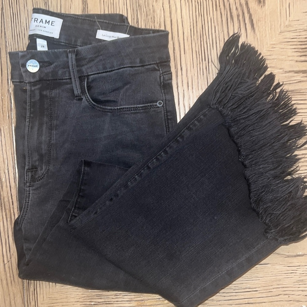 Frame Le Crop Mini Boot jeans Size 28